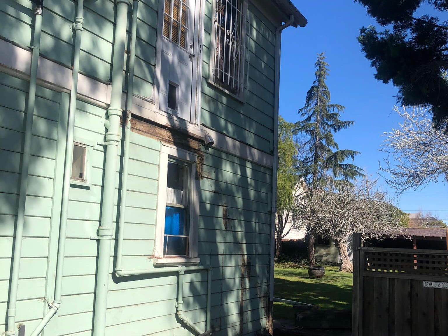 Outdoor wooded stairs repair in Alameda CA