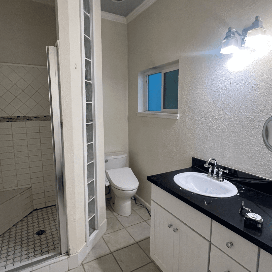 WhatsApp Image 2025-08-18 at 03.04.59_batcheditor_fotor WhatsApp Image 2025-08-18 at 03.04.59_batcheditor_fotor